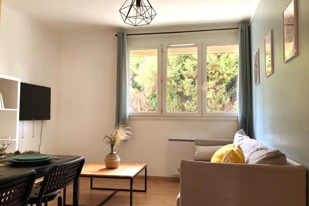 Sous Le Soleil - Appartement Calme Et Proche Du Centre Ville Montpellier Exterior foto